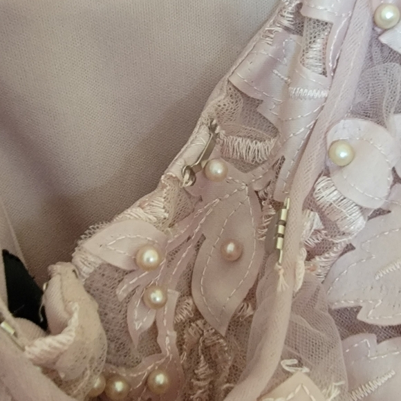 Lace Aplique Deep V Neck Trumpet Gown, size 6, Prom dress - Picture 12 of 16